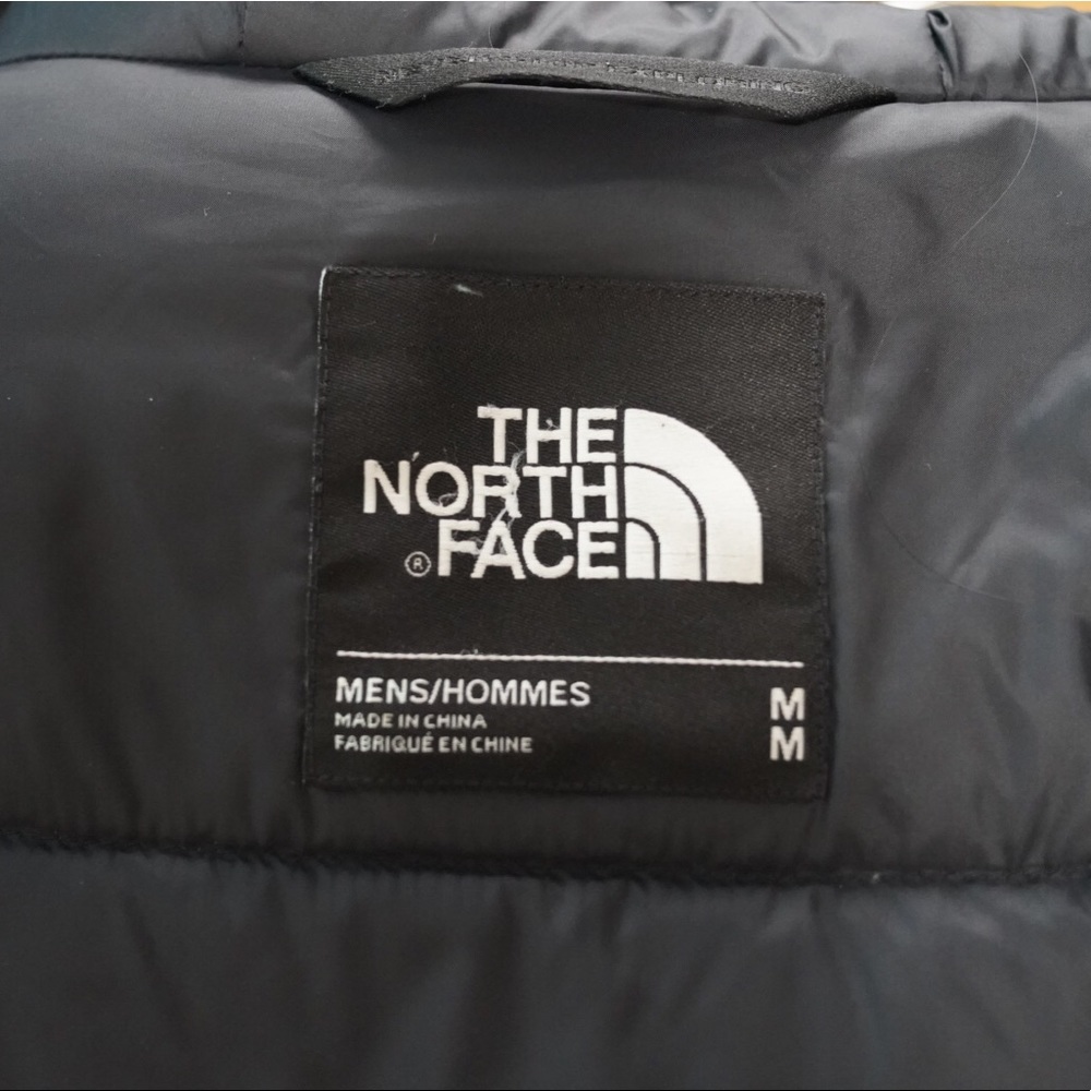 North Face Mens down Parka - Picture 4 of 10